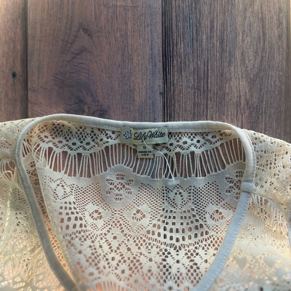 Lily White Cream Lace Sleeveless Bohemian Blouse Top Women's S - Picture 2 of 5